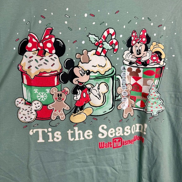 NWT. Disney Parks 3XL Shirt 2024 Tis The Season” Mickey & Minnie Holiday - Picture 3 of 10